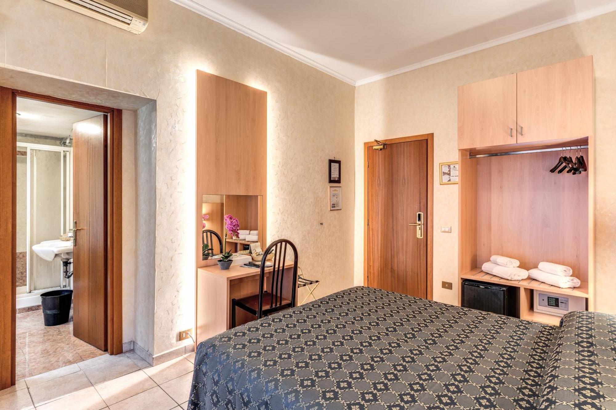 Hotel Orlanda Rome Luaran gambar